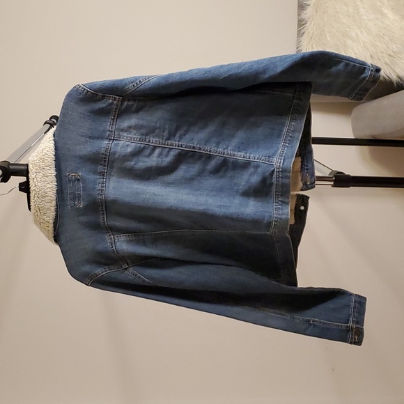 Maurices Serpa Collar Women's Jean Jacket size large - Picture 4 of 4